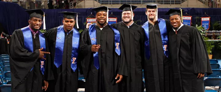 Eight Football Gators Receive Diplomas