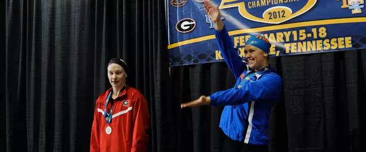 Beisel Defends 400 IM Crown, Solaeche-Gomez and Cieslak Grab Gold on Third Night of SECs