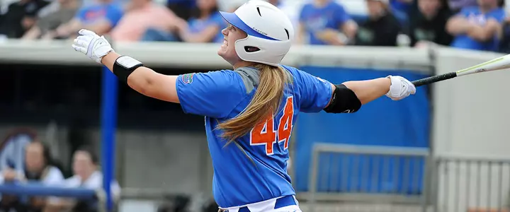 Brittany Schutte Named NFCA Division I National Softball Player of the Week