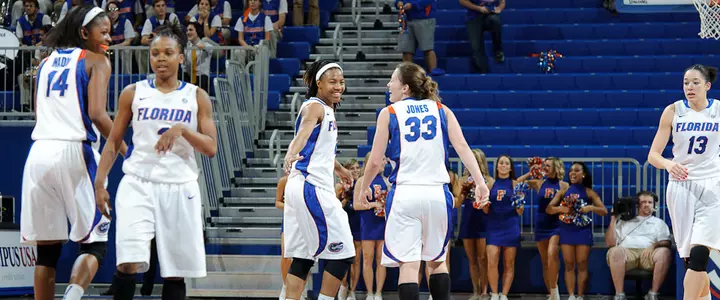 Women's Basketball Routs Mississippi State in Home Finale, 79-45