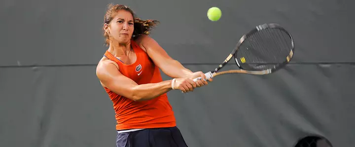 Women's Tennis Wins 99th Consecutive Home Match, Sweeps Florida State, 7-0