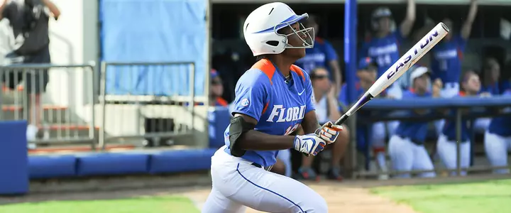 Moultrie Solo Shot Leads No. 3/4 Gator Softball to 1-0 Victory over No. 9 Tennessee as Florida Takes Series