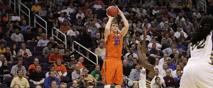 Murphy Makes Difference Defensively with Shots Not Falling