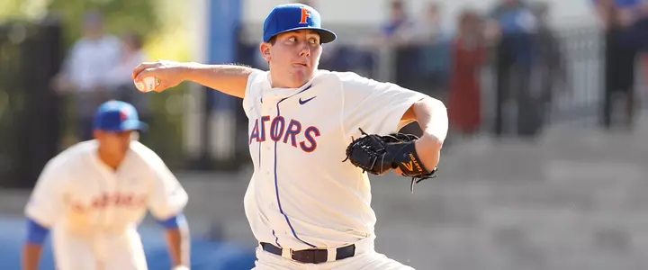 Tennessee Hangs On To Defeat No. 4 UF Baseball, 5-4, To Even Series