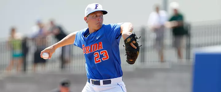 No. 17 Arkansas Takes Series Over No. 2 UF Baseball, 3-1, In 10 Innings