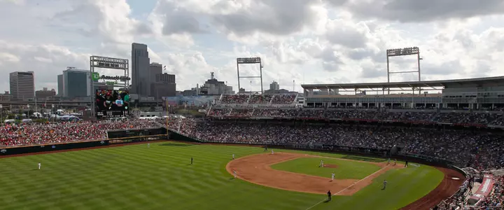 College World Series Live Blog: Gators vs. Kent State (TV: ESPN2, 5 p.m. ET)