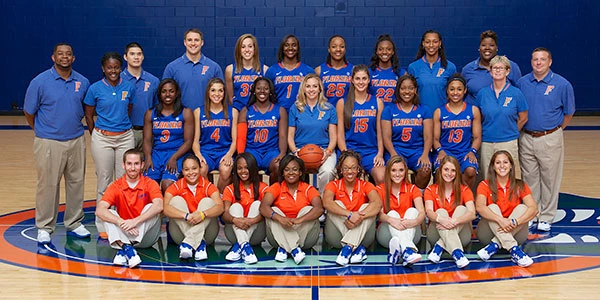2013 Women's Basketball Roster Team Photo
