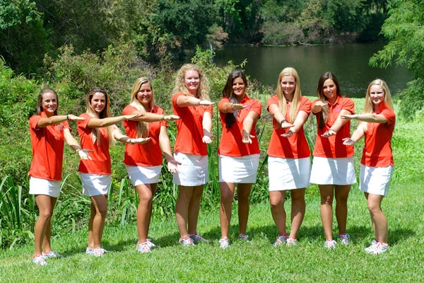 2013 Women's Golf Roster Team Photo