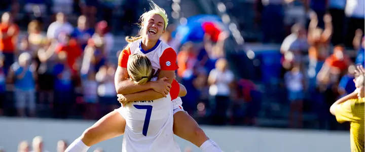 No. 7 Gator Soccer Defeats Texas A&M, 2-0, in Match-up of SEC Leaders