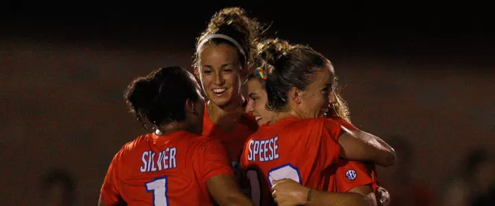 No. 8 Florida soccer hosts No. 19 South Carolina Friday
