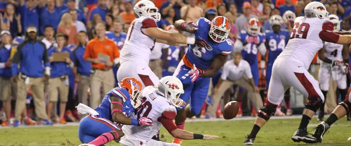 Purifoy Named Walter Camp Defensive Player of the Week