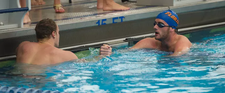 Florida and Georgia Split in One of the Country's Fastest Early Season Duals
