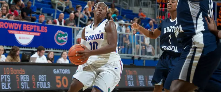 Jaterra Bonds' 25 Points Leads Well-Rounded Gator Offense to Win Over North Florida, 88-77