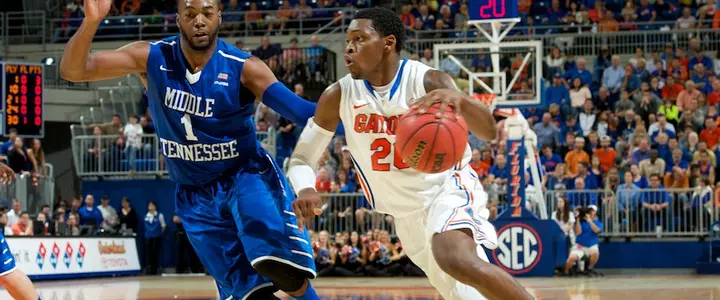 Gators Grind and Eventually Run Away from Middle Tennessee