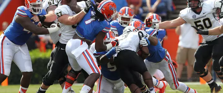 Gators Drop Fourth Straight as Vandy Spoils Homecoming Game