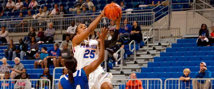 Florida Defeats Tennessee State, Marches Into Gator Holiday Classic Championship Game