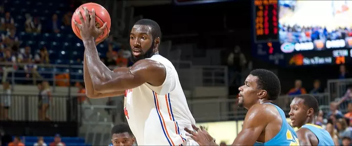 Patric Young Nominated to 2014 Allstate NABC Good Works Team