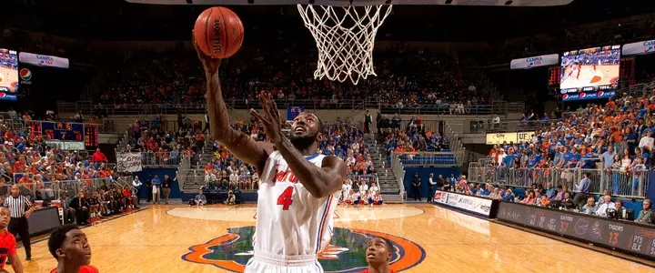 Gators Check in at No. 12 in AP Poll