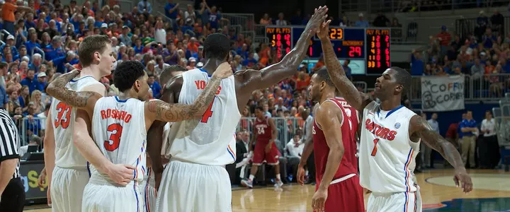 Men's Basketball Ranked No. 8/6 Nationally