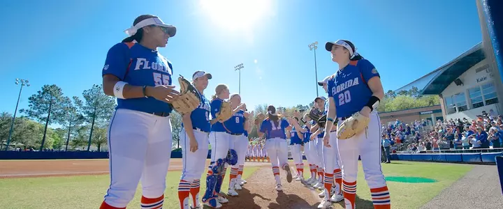 No. 3 Gators | No. 6 Lady Vols Softball Series Tied Following Second Consecutive Eight-Inning Thriller