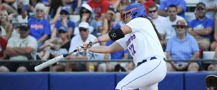 Two Lauren Haeger Bombs Lead No. 3 UF Softball to Series Win Over No. 6 Tennessee, 5-3, in Eight Inn.