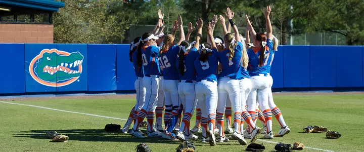 No. 3 Florida Softball Hosts Arkansas for Weekend Set March 22 & 23
