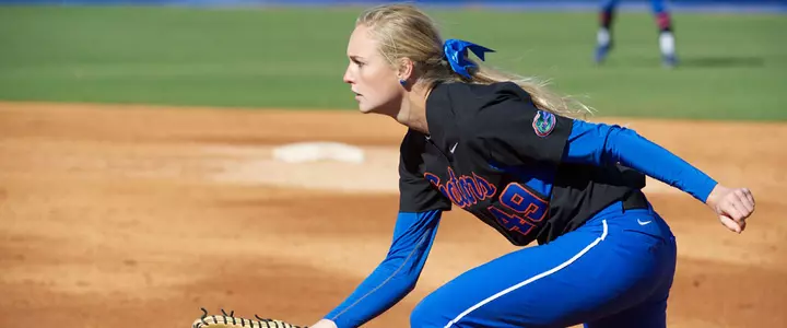 No. 3/4 Gator Softball Clinches Series at No. 18/19 Kentucky With 6-3 Victory Sunday