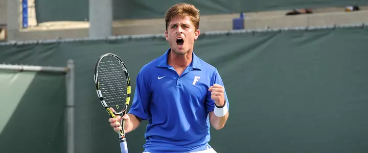 No. 14 Men's Tennis Beats No. 17 South Carolina 4-0 to Open SEC Tournament