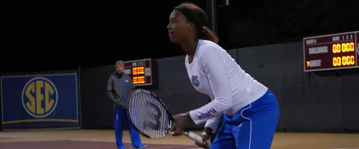 Women's Tennis Powers Way into SEC Semifinal with Win vs. Vanderbilt