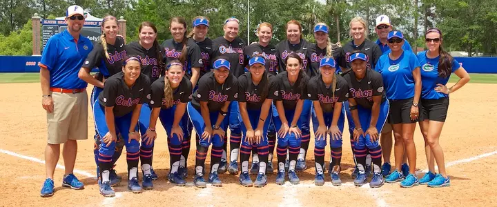 No. 2 Florida Softball Blanks USF, 2-0, Advances to Play UAB in NCAA Tournament Super Regionals