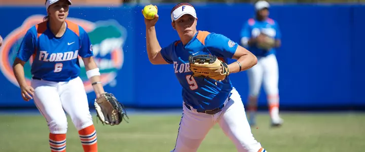 No. 2/3 Florida Softball Blanks South Carolina, 5-0, to Open Series in Columbia