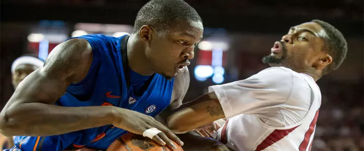 HOG HEAVEN! Wilbekin, Finney-Smith Lead Gators to Wild Comeback at Arkansas