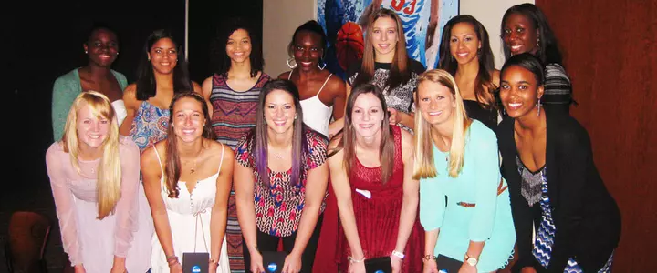 Gator Volleyball Celebrates 2013 Season at Annual Awards Banquet