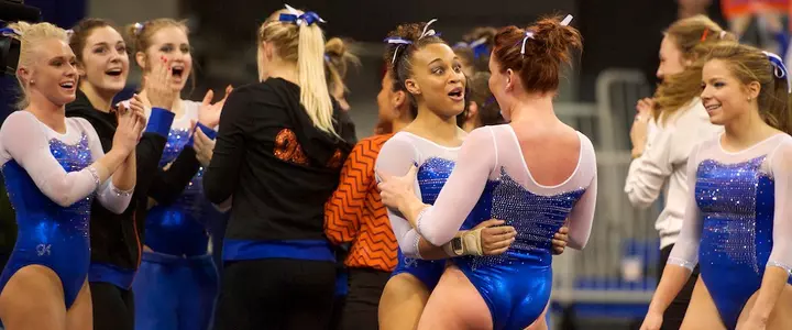 Perfect 10s: Sloan and Hunter Team for Special Moment