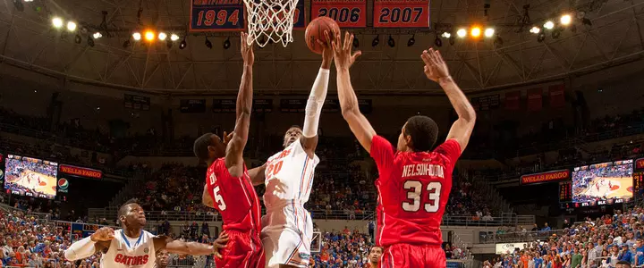 Frazier Sparks Gators to Win Over Richmond