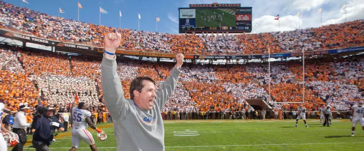Gators' Notebook: Cox Comes Through, Hardin Has Leg, More Tidbits