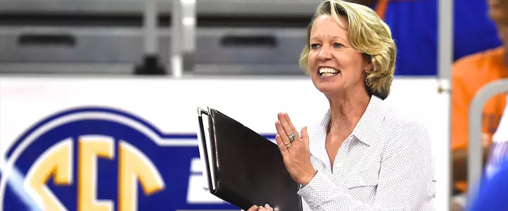 Chalk Talk With Mary Wise Returns Friday, Gators' Breast Cancer Awareness Pink Match Sunday