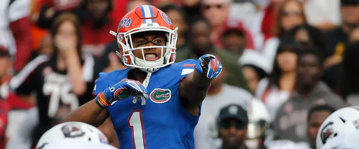 Hargreaves Earns Associated Press All-America Honors