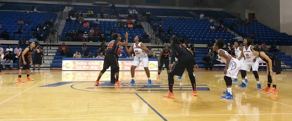 Lewis Notches First Double-Double of the Season in Road Loss to Savannah State, 68-58
