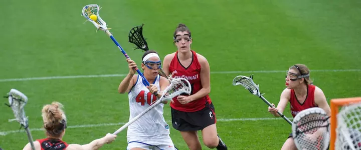 Gators Cruise Past Bearcats, 19-6