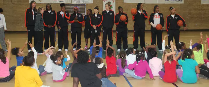Jaterra Bonds Named to 2014 SEC Women's Basketball Community Service Team