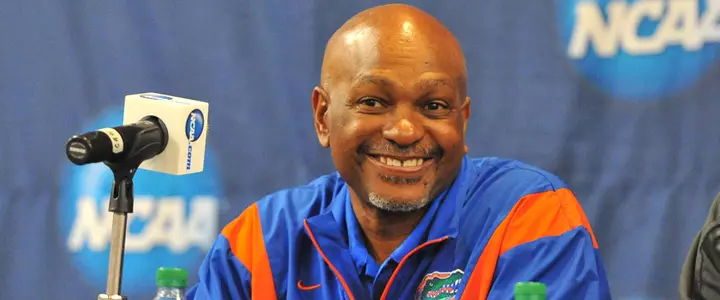 Head Coach Mike Holloway Recaps Indoor Season, Previews 2014 Outdoor Campaign