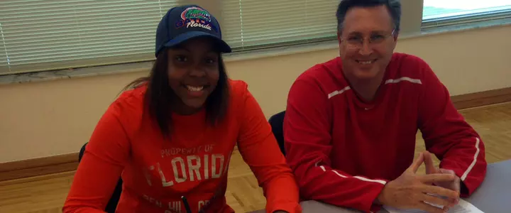 Carla Batchelor Joins Gator Hoops Team