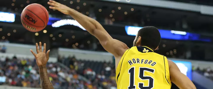 Gators Officially Add Graduate Transfer Jon Horford