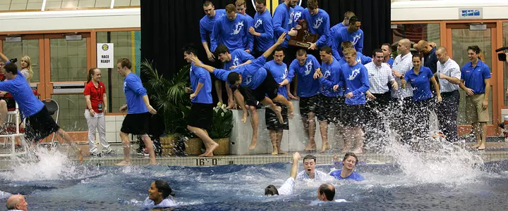 Scott Carter: Five More Team Moments to Remember from Gators in 2013-14