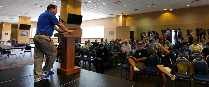 Gators Media Day Notebook: Moving On From 2013 ... But Not Forgetting It