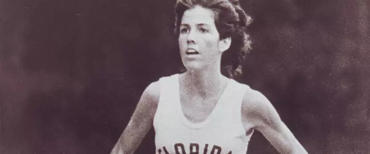 Florida T&F Greats Beth Farmer, Candice Scott Members of 2015 UF Athletics Hall of Fame Induction Class