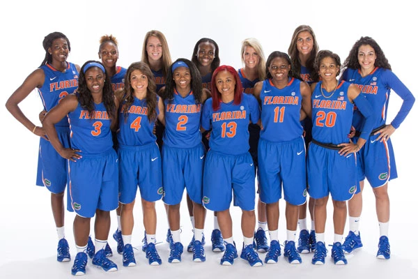 2015 Women's Basketball Roster Team Photo