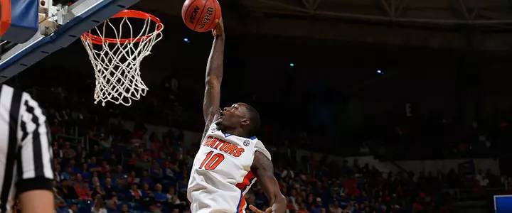 All-Out Attack Mode in 72-47 Whipping of Bulldogs