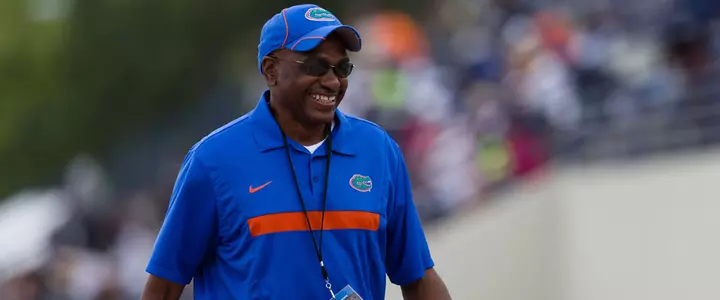 Mike Holloway to be Inducted into Ohio Association of Track and Cross Country Coaches Hall of Fame
